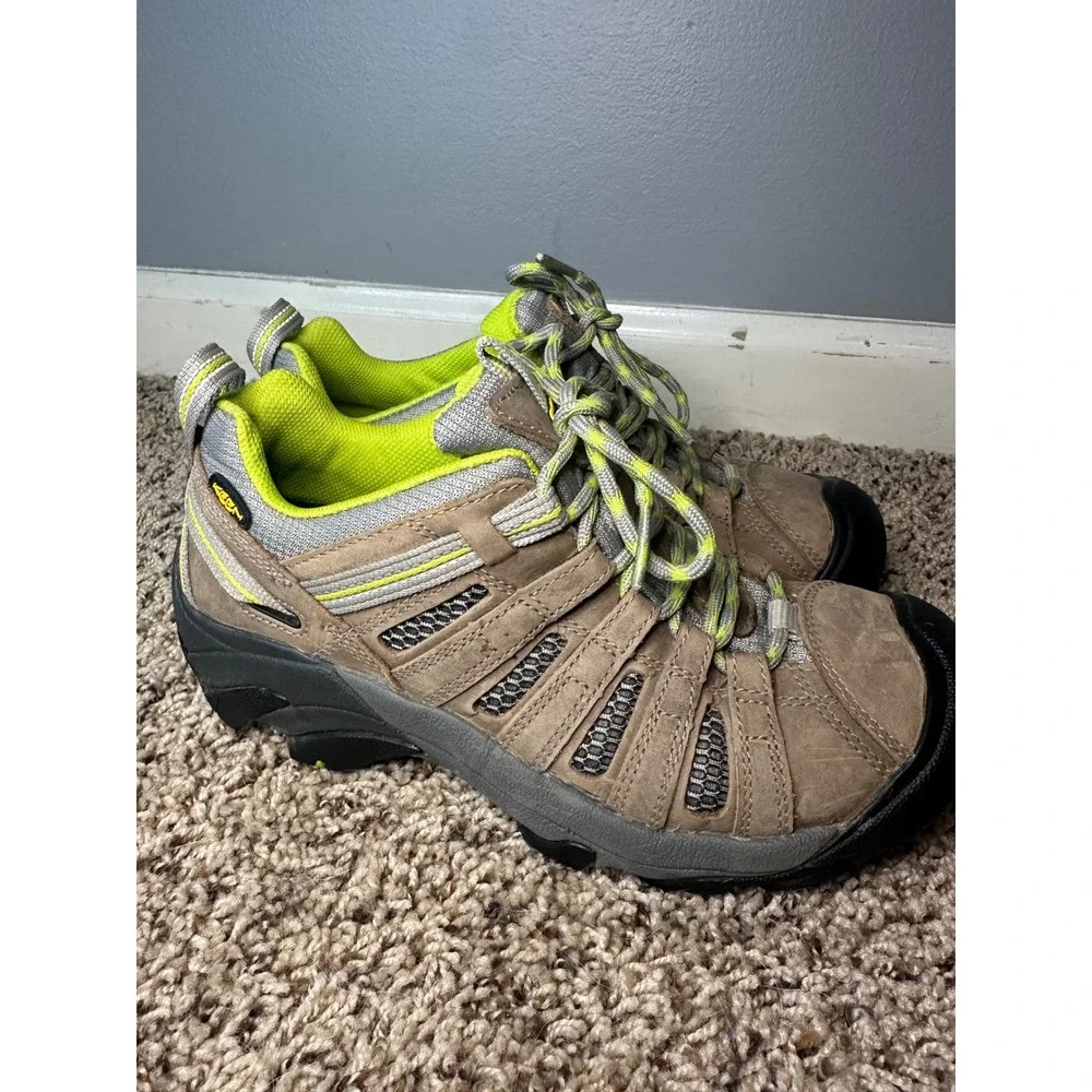 Keen Voyageur Hiking Shoes Womens US 7 EU 37.5 Shitake Lime Green Low Top Trail